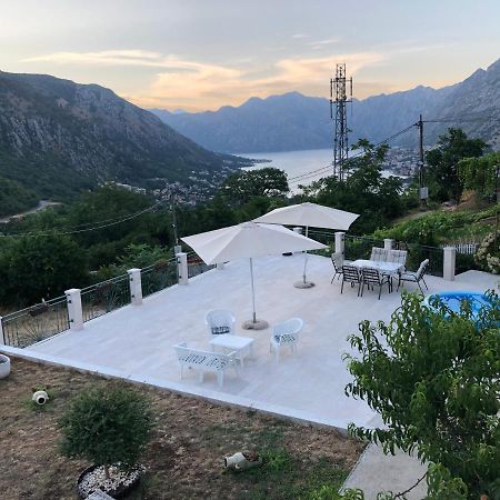 Apartments Panoramic Paradise Котор Экстерьер фото