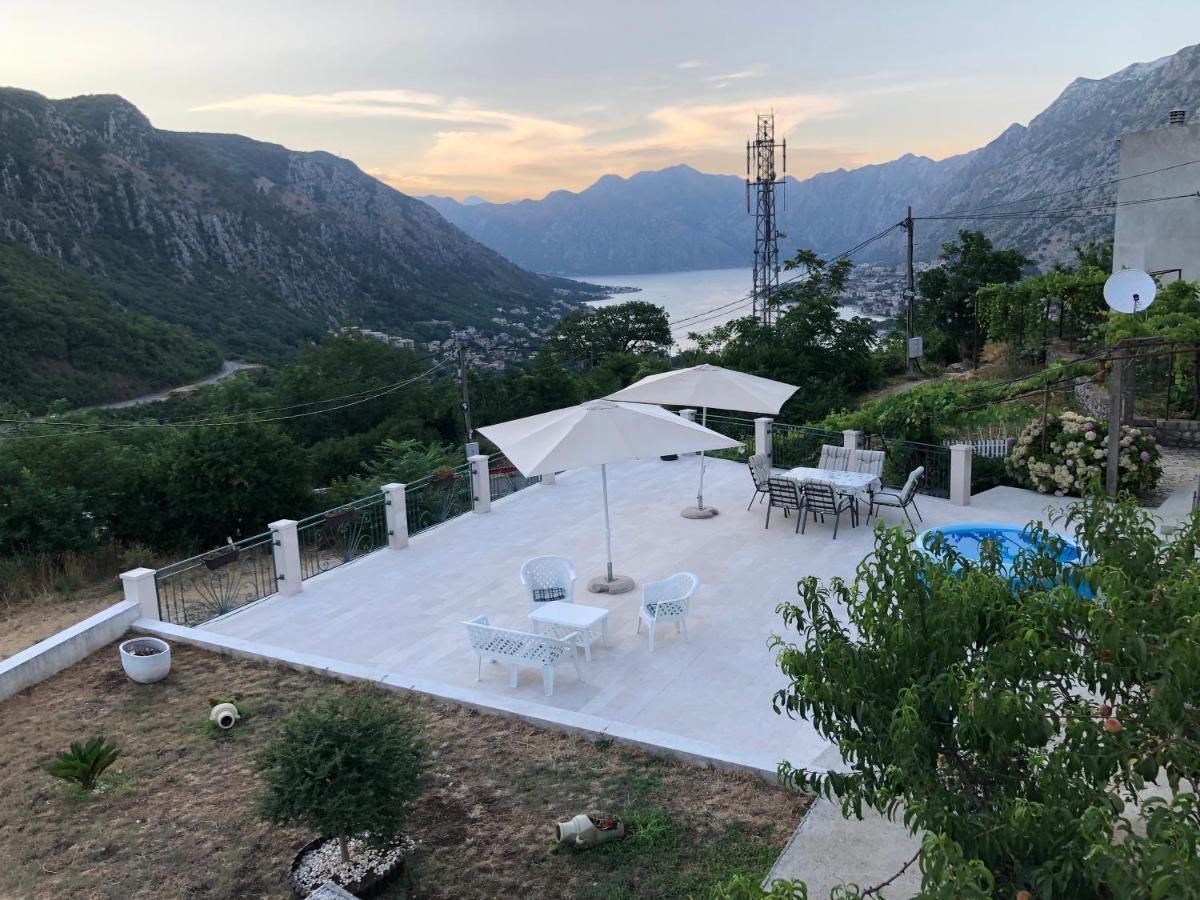 Apartments Panoramic Paradise Котор Экстерьер фото