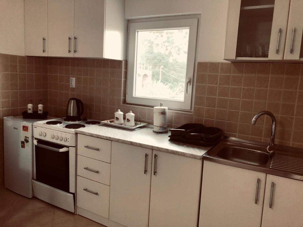 Apartments Panoramic Paradise Котор Экстерьер фото