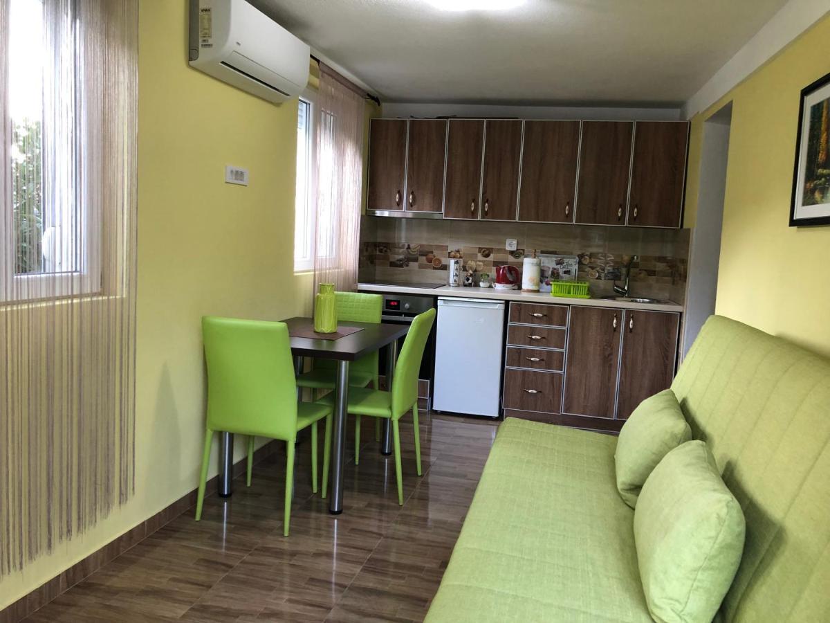 Apartments Panoramic Paradise Котор Экстерьер фото